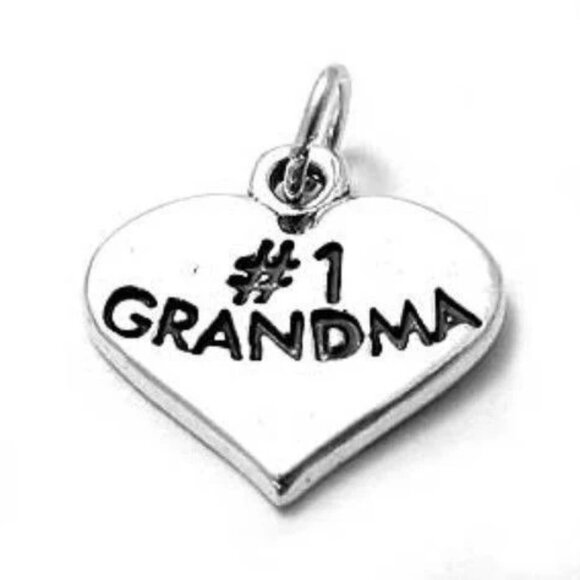 ELEGANT "#1 GRANDMA" HEART CHARM IN STERLING SILVER - Picture 1 of 1